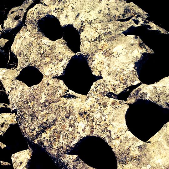 Светилище Гарванов камък