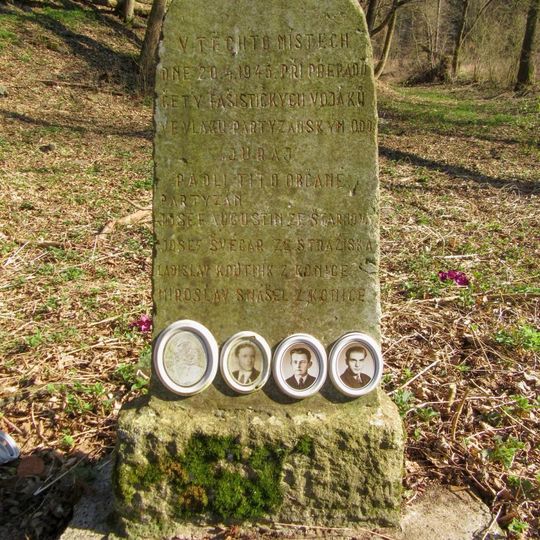 Pomník padlým ve Stražisku v části Maleny