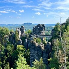Бастай