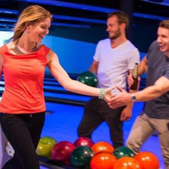 Bundy Bowl & Leisure Complex