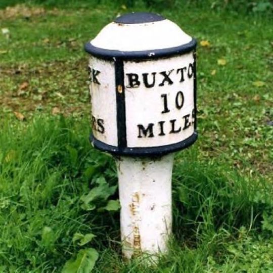 Milepost Leek 2 Miles