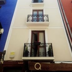 Casa Cuchillería 67
