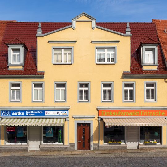 Wohnhaus in geschlossener Bebauung Markt 19