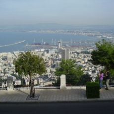 Louis Promenade