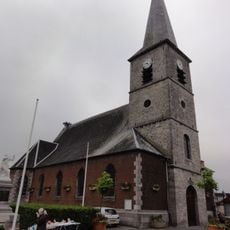 Église Saint-Amand de Ferrière-la-Grande