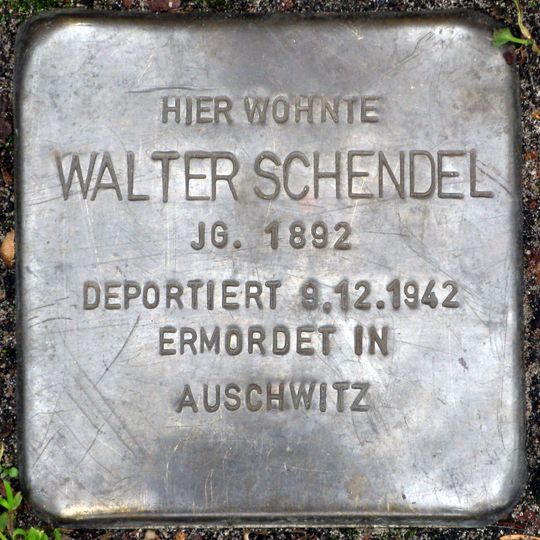 Stolperstein en memoria de Walter Schendel