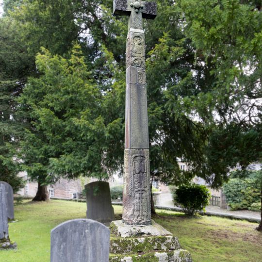 High cross in St Wilfrid's churchyard, Halton