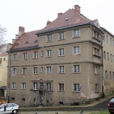 Wohnhaus in geschlossener Bebauung, Eckhaus Helle Gasse 15 (Rosenstraße 1)