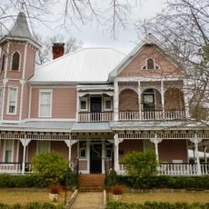 McKibbon House Bed & Breakfast