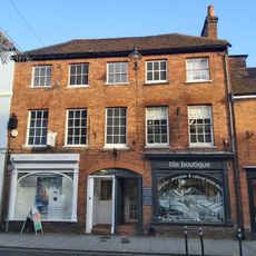 46 47, Downing Street