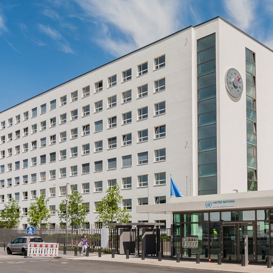 Altes Abgeordnetenhochhaus