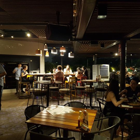Dusk Restaurant & Bar