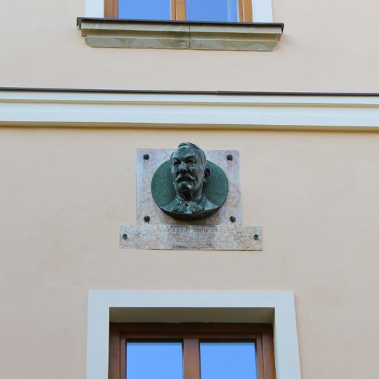 Evanjelické lýceum, tabuľa pamätná