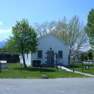Grantsville School and Meetinghouse