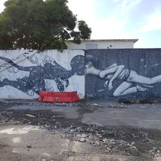 Enfants, têtes imbriquées