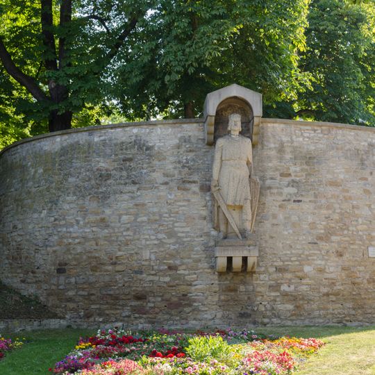 König-Heinrich-Denkmal