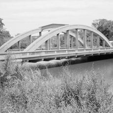 Rainbow Arch Bridge