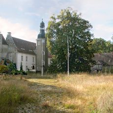 Naturdenkmal Linde im Schlosshof Neudeck