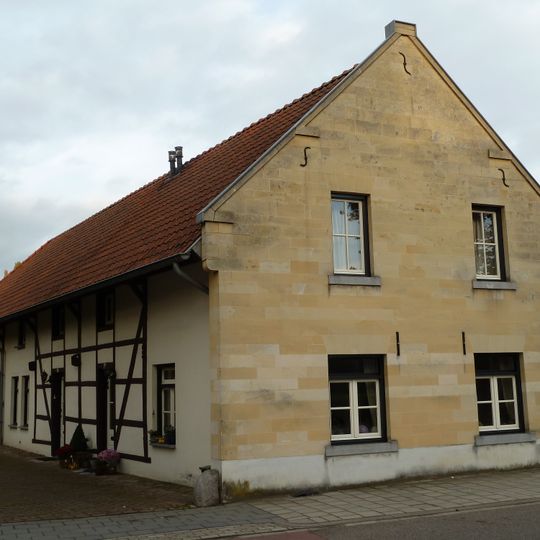 Vroenhof 100, Houthem