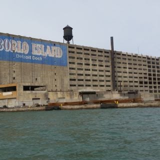 Detroit Harbor Terminals / Boblo Island Detroit Dock Building