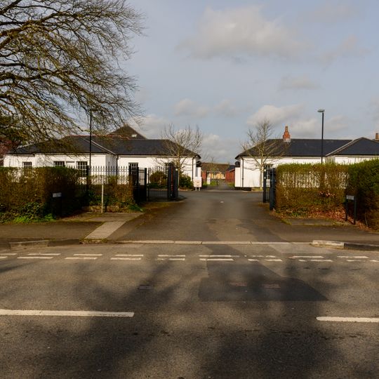 Forecourt Lodges To Lamellion Hospital And Attached Gates