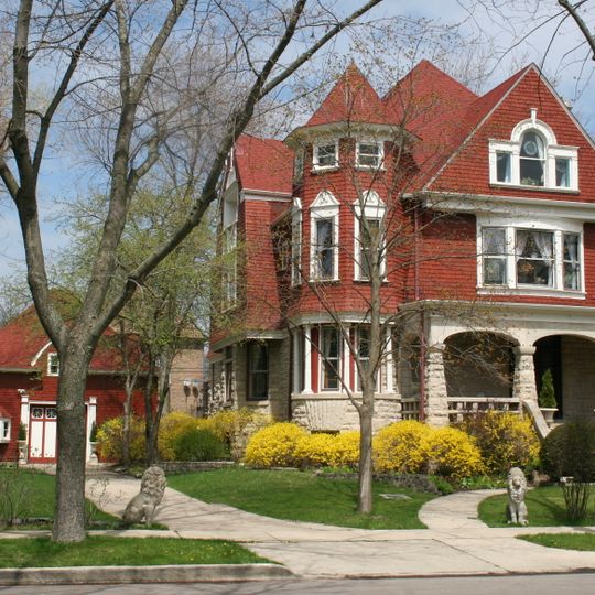 Beeson House and Coach House