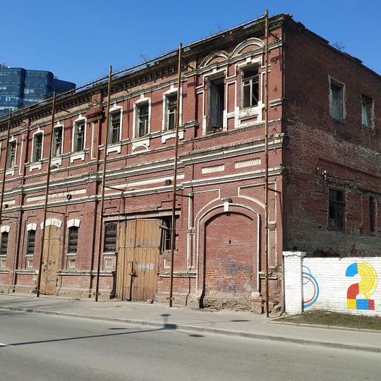 Paramonov's warehouses