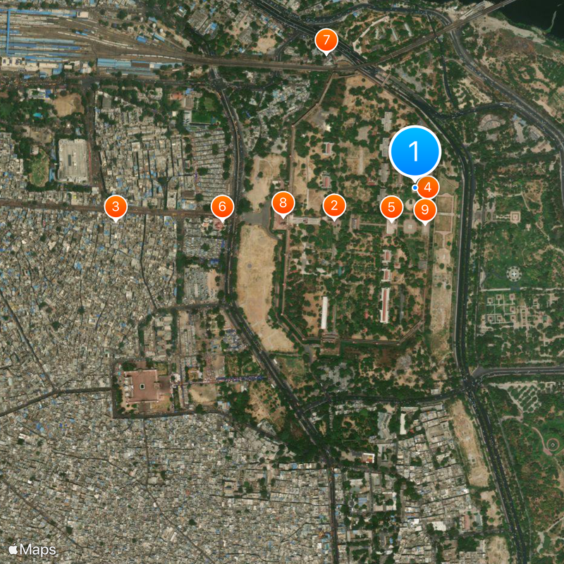 Moti Masjid, Delhi Kaart