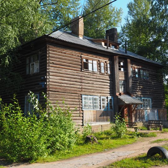 Revolutsii Street, 19