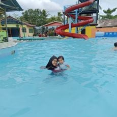 Waterpark Taman pesona asri