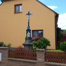 Kříž v ulici Široká