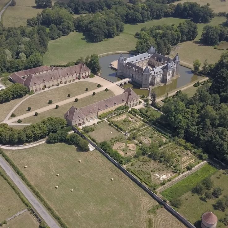 Château de Sully