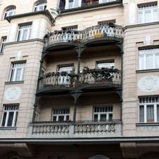 Mietshaus Menckestraße 12