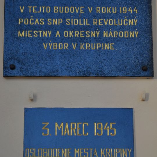 Sídlo revolučného NV, tabuľa pamätná