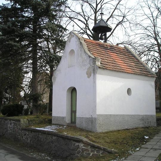 Kaple se zvonicí v Trněném Újezdu u Zákolan