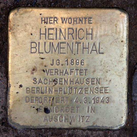Stolperstein em memória de Heinrich Blumenthal