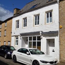 28, Gloucester Street