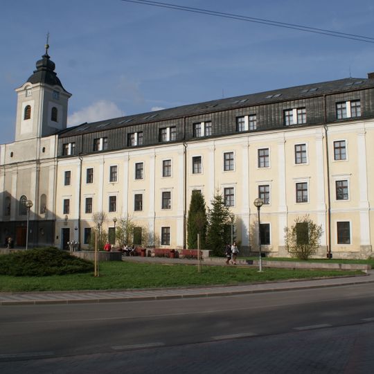 Piaristický kláštor, kostol