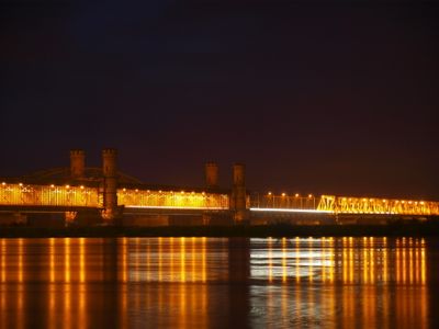 Уночі 2