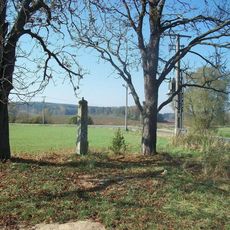 Kříž západně od Meclova