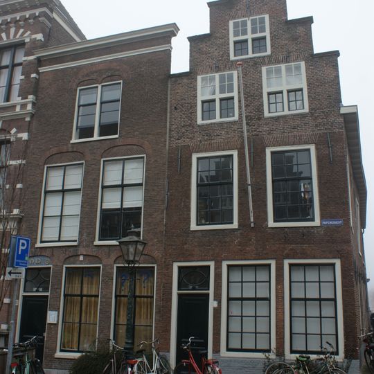 Papengracht 9, Leiden