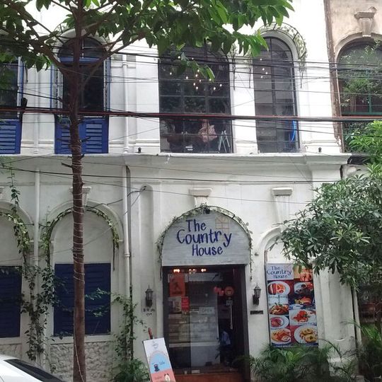 The Country House
