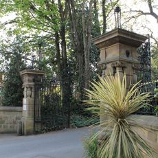 Gates, Wall and Bollards to 89 Weetwood Lane