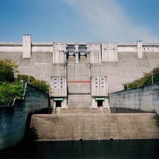 Hitokura Dam