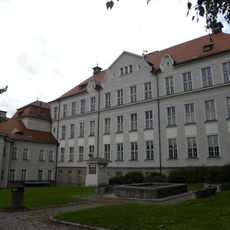 Gymnázium