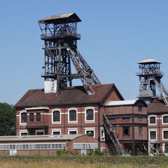 Fosse n° 9 - 9 bis des mines de Dourges