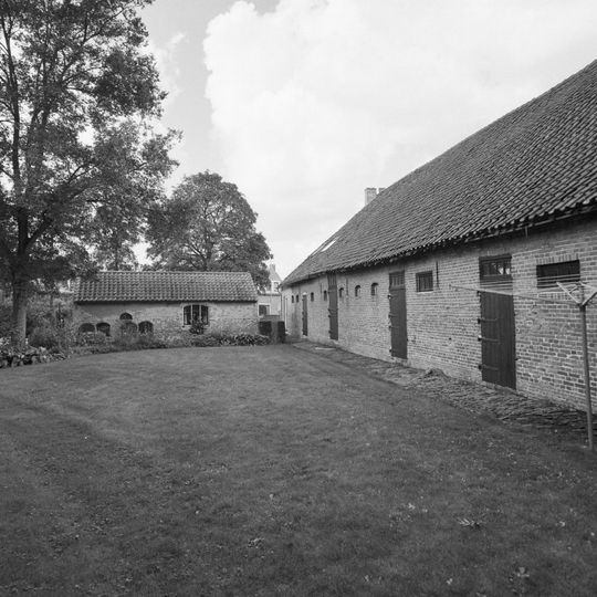 Varkenskot bij boerderij Zorgwijk