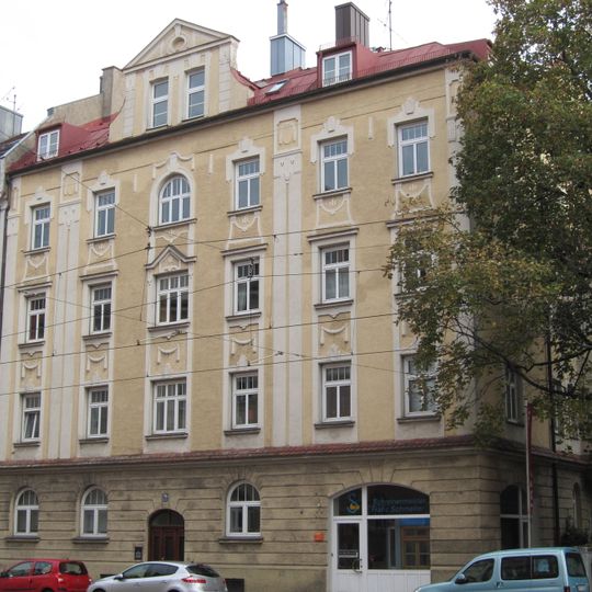 Leonrodstraße 36