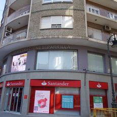 Edificio en Avenida del Oeste 18, Valencia