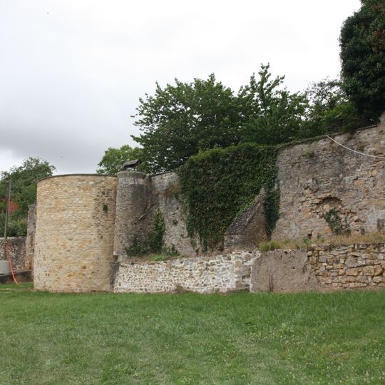 Fortifications of Ainay-le-Château